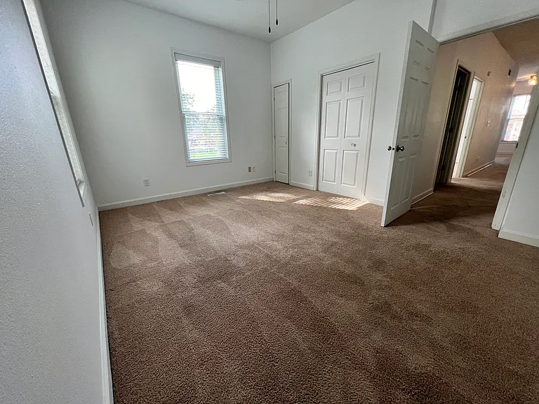 2116A N Holton St #LOWER — Photo 7