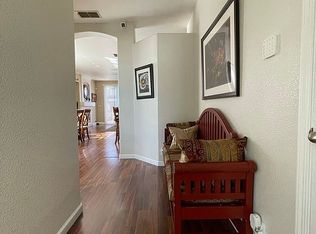 5825 Ridgepoint Dr, Antelope, CA 95843