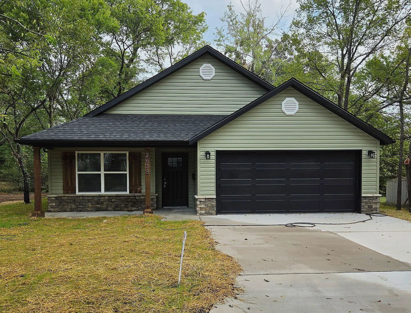 Brand new construction! Available now! — Photo 1