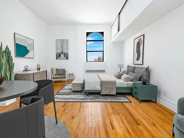 154 West 70th Street image 1 of 10