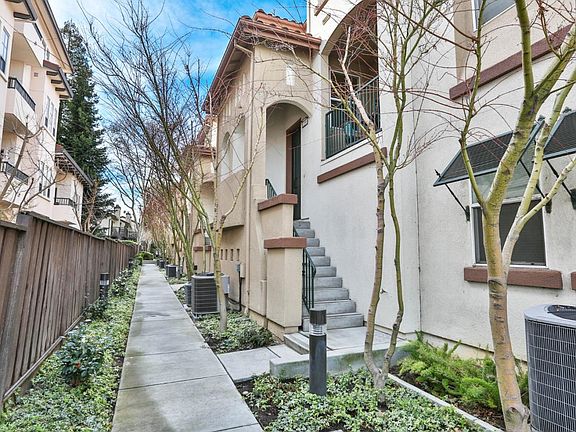 2nd image of 1339 McKinley Ct