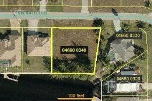 1st image of 1812 SW 46th Ter