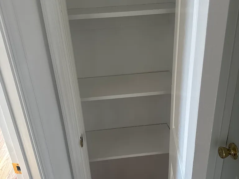 6 Thornrose Ave — Photo 12