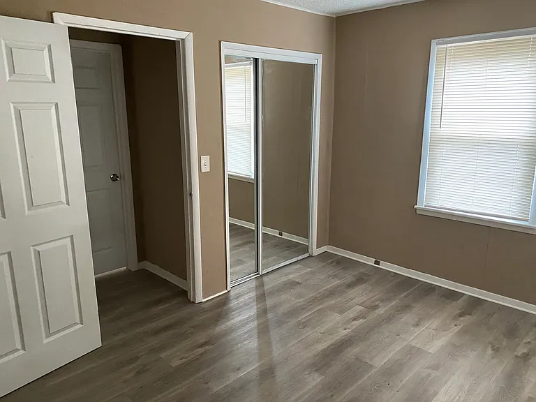 10401 Richmond Ave — Photo 10