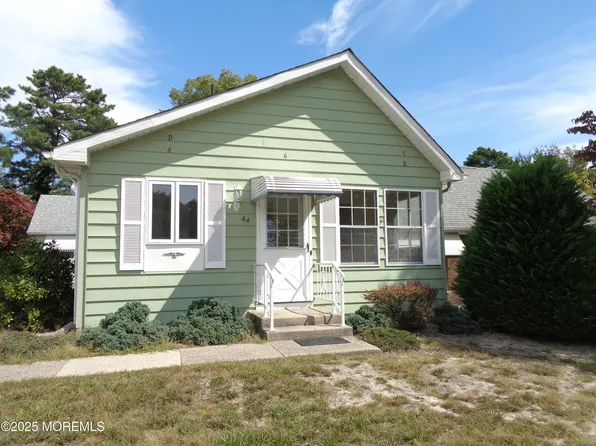 6 A Flintlock Lane, Whiting, NJ 08759