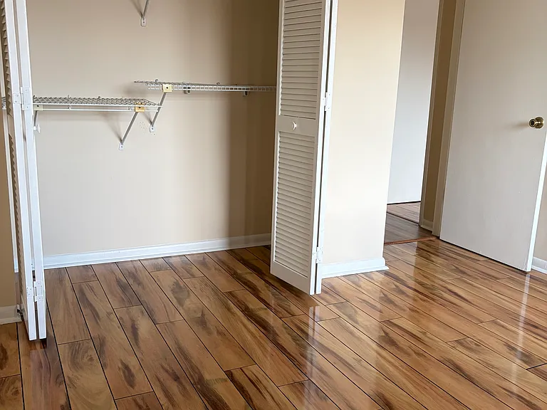5169 Vineland Rd #B208 — Photo 15