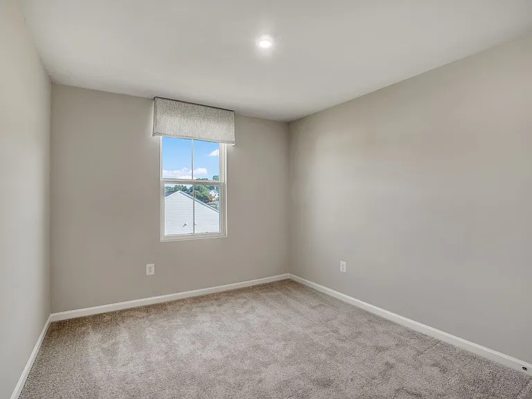 69 Summerfield Dr — Photo 17