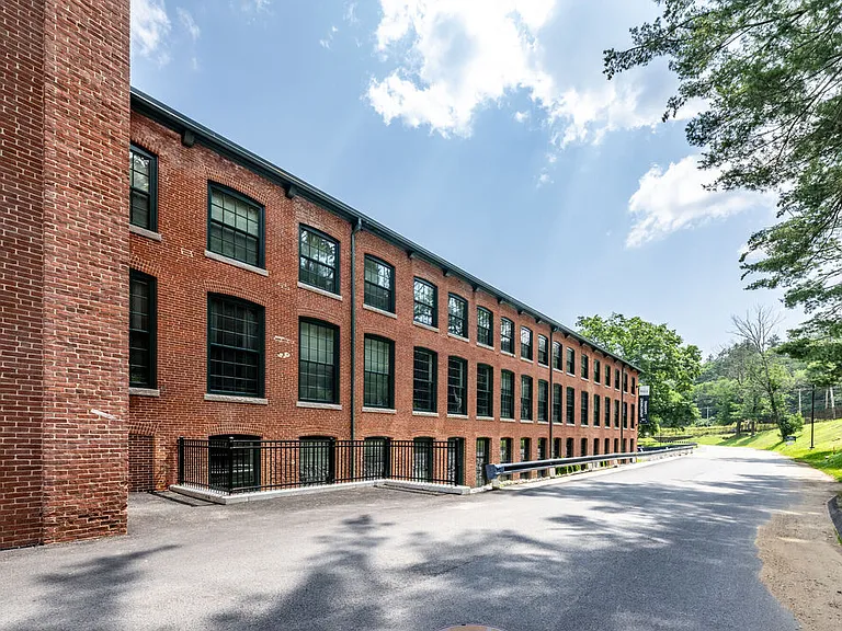 Southbridge Mills — Photo 10