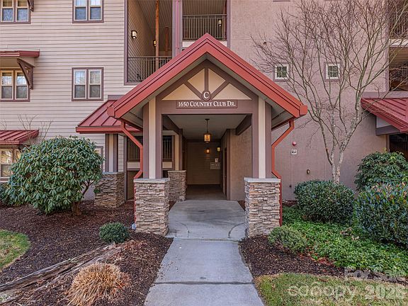 3rd image of 1650 Country Club Dr #C302