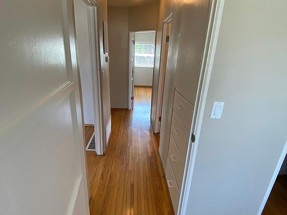 4th image of 5010 67th St