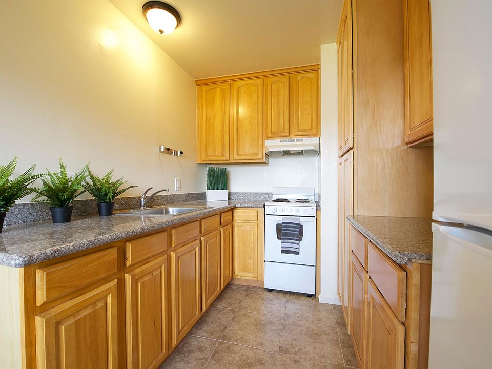 1st image of 990 E El Camino Real #B9