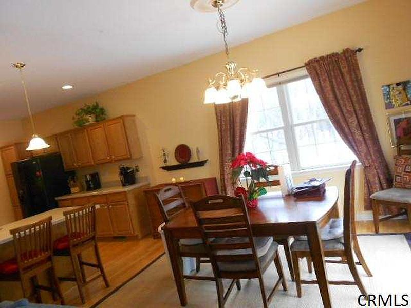 5th image of 244 CONCORD HILL Drive
