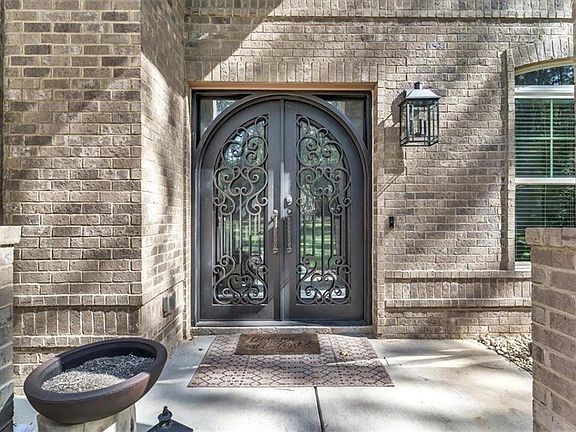 5th image of 590 Eskew Rd