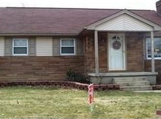 475 Robinson Rd, Campbell, OH 44405