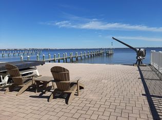 653 Bay View Dr, Toms River, NJ