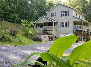 585 Calebs Way, Franklin, NC 28734