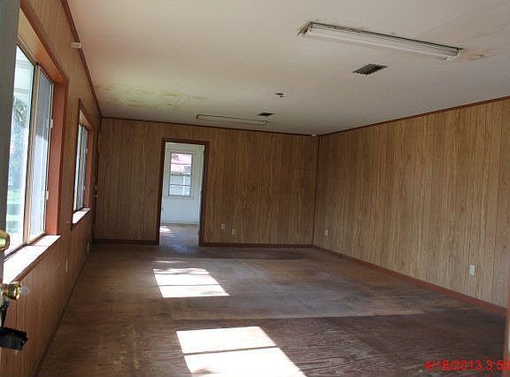 2nd image of 701 Blythe Island Dr