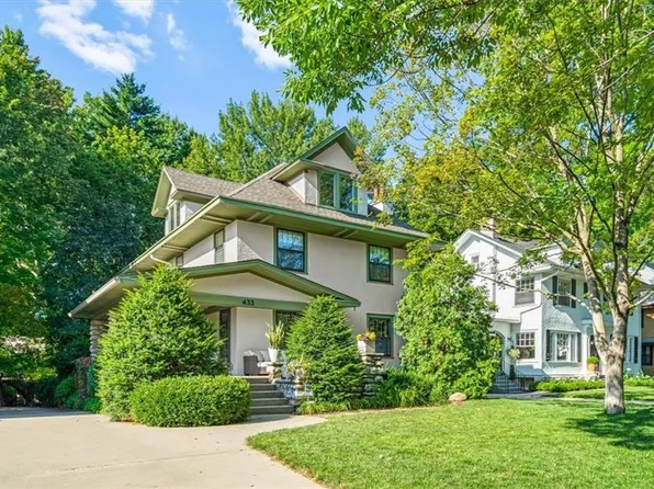 433 W 59th Ter, Kansas City, MO 64113