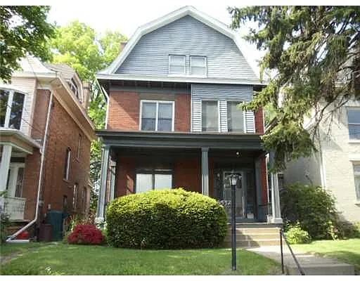 6537 Aylesboro Ave photo 1
