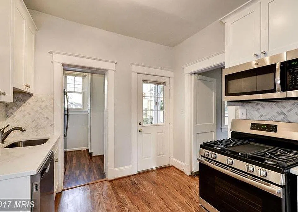 Kitchen 2