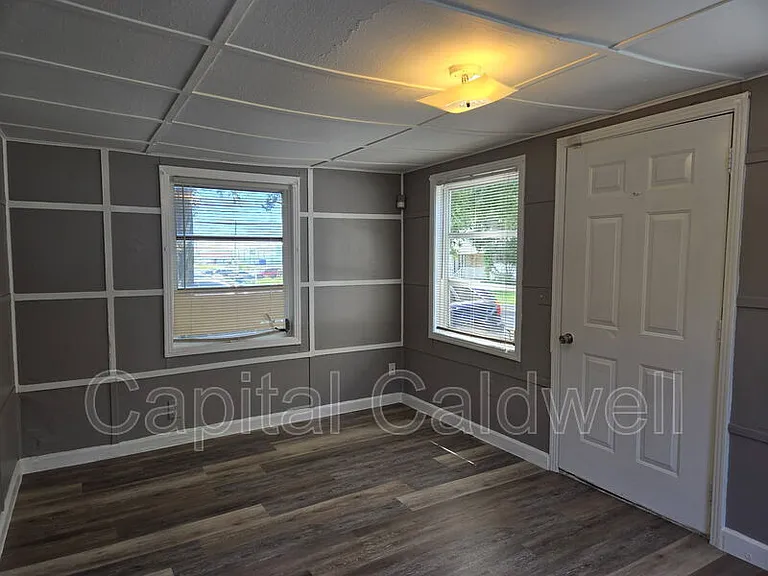8415 Seminole Ave #B — Photo 19