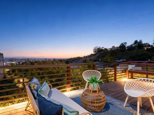 7301 Hillmont Dr, Oakland, CA 94605