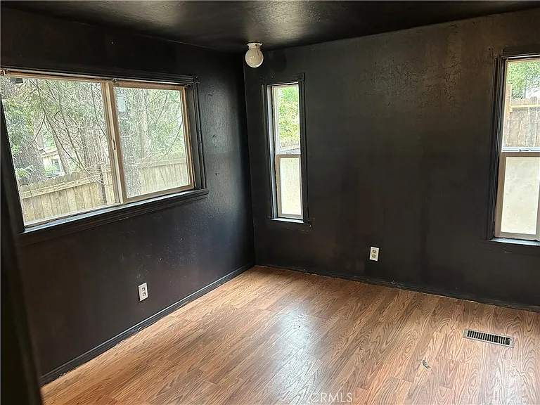 14745 Del Oro Dr — Photo 11
