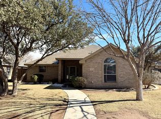 5621 Llano Ct, Midland, TX 79707