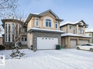 1520 67th St SW, Edmonton, AB T6X 0G8