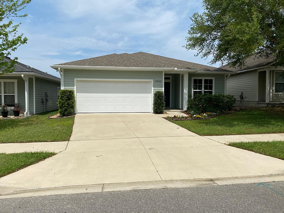 1st image of 15862 NW 122nd Ln