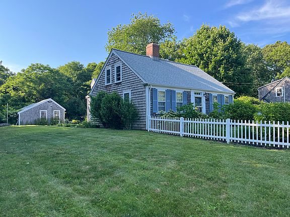 2nd image of 170 Lakeview Avenue