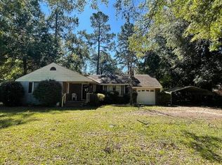 454 Izlar St, Blackville, SC 29817