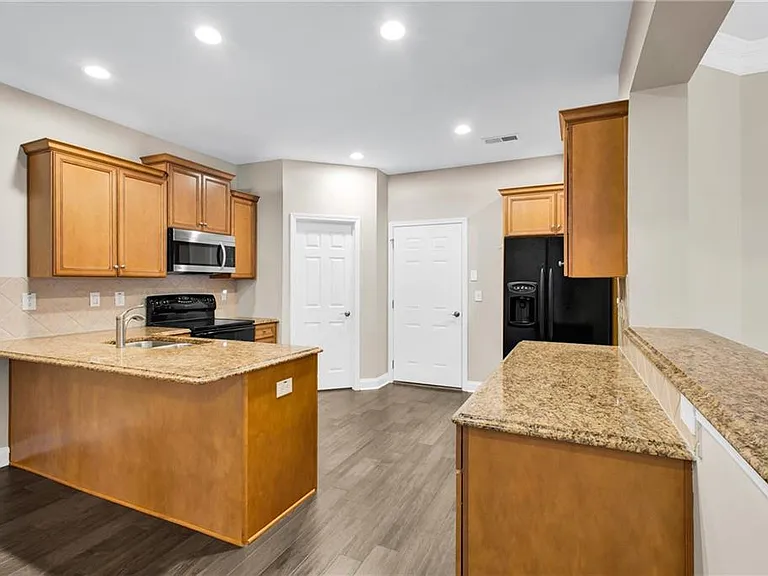5358 Manor View Dr NW #12 — Photo 8