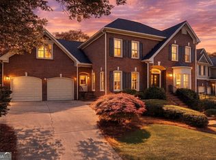 960 Allen Lake Ln, Suwanee, GA 30024