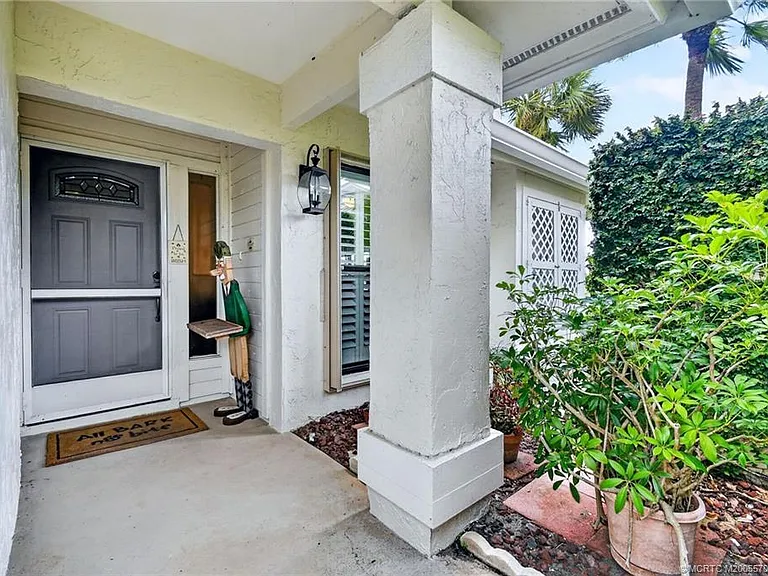 5636 SE Foxcross Pl — Photo 6