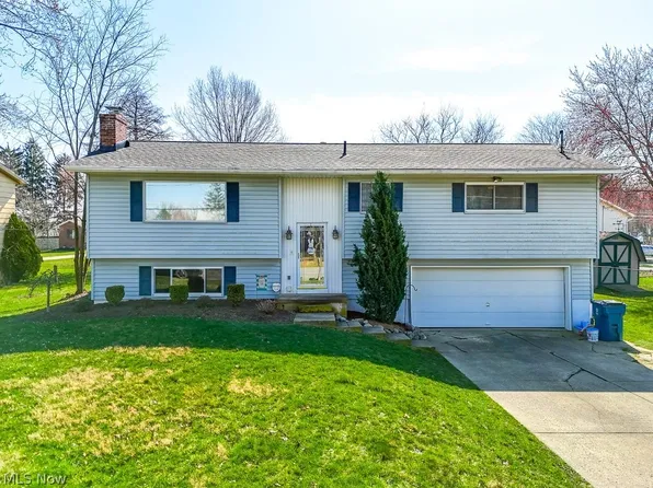 439 Colonial Ave, Canal Fulton, OH 44614