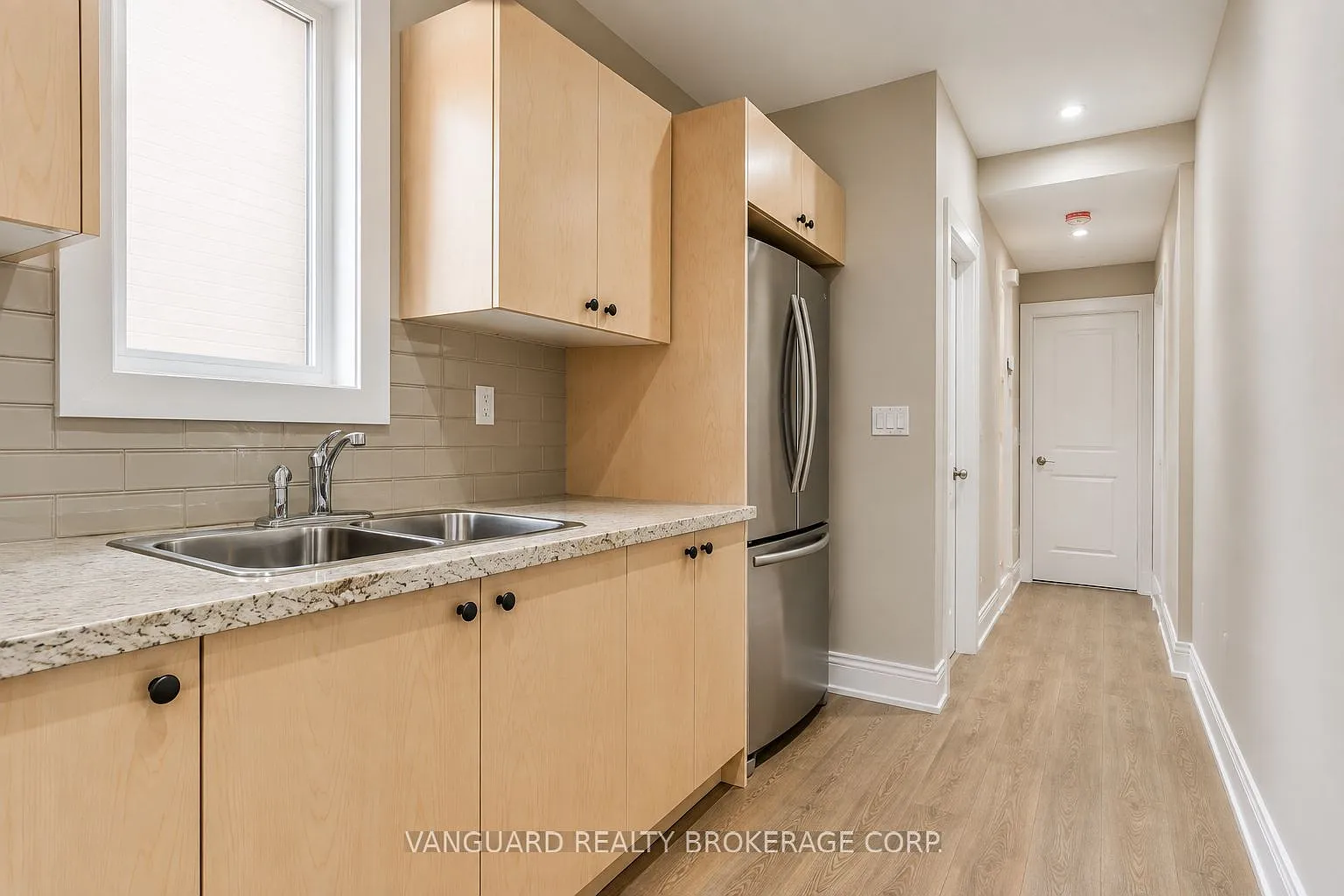 2 bed, $2,700 — Photo 4