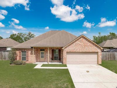 402 E Great Haven St, Gonzales, LA, 70737