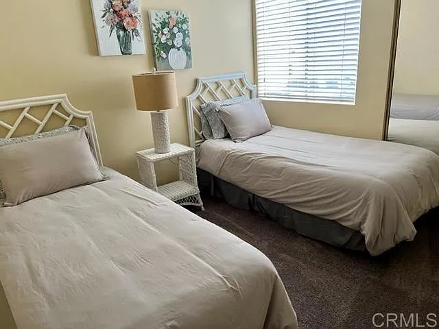 916 Caminito Estrada #B — Photo 11