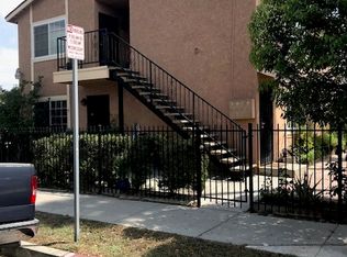 541 W 11th St, Long Beach, CA 90813