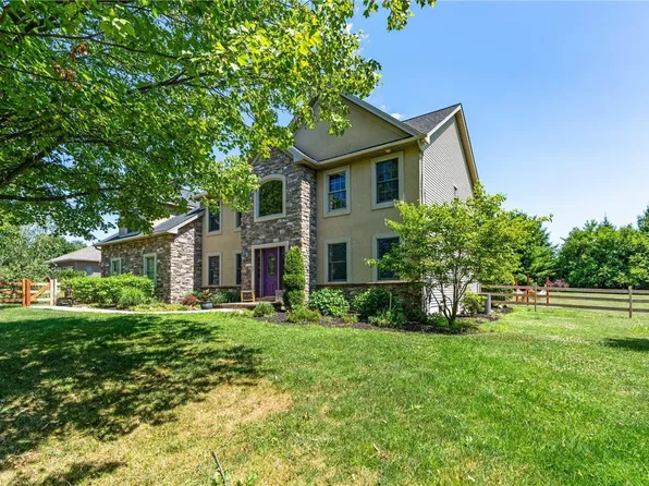 4911 Lower Macungie Rd, Macungie, PA 18062