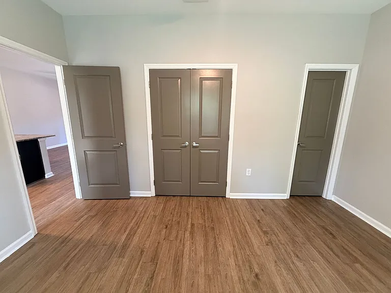1023 W Gordon St #B3 — Photo 31