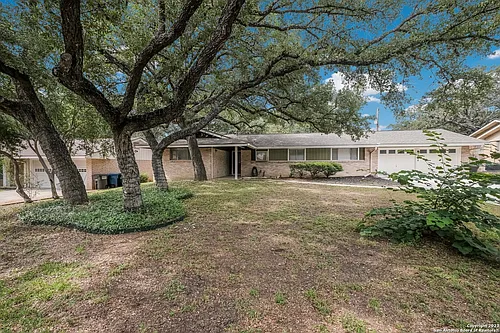 734 Susie Ct Photo 1