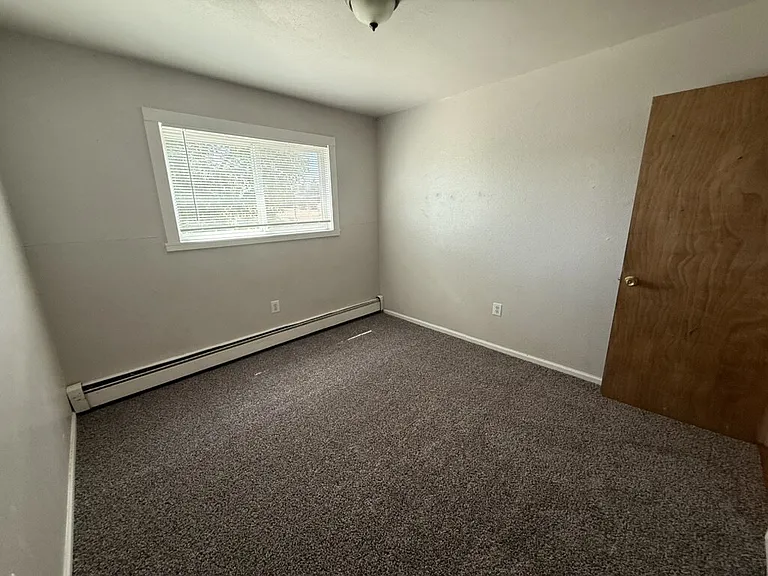 1230 Winona Ct #4 — Photo 10