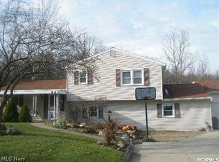 14715 W Darrow Rd, Vermilion, OH 44089