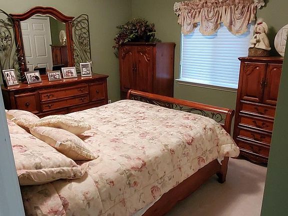 2nd image of 23419 Mahoney Ct