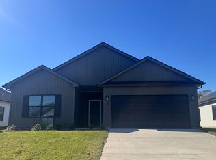 113 Hidden Treasure Dr, Georgetown, KY 40324