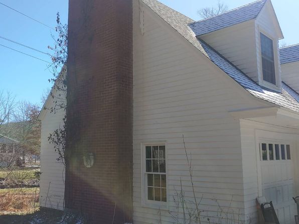 443 Derrick Rd, Bradford, PA 16701
