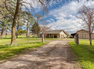 10918 Warnerville Rd, Oakdale, CA 95361