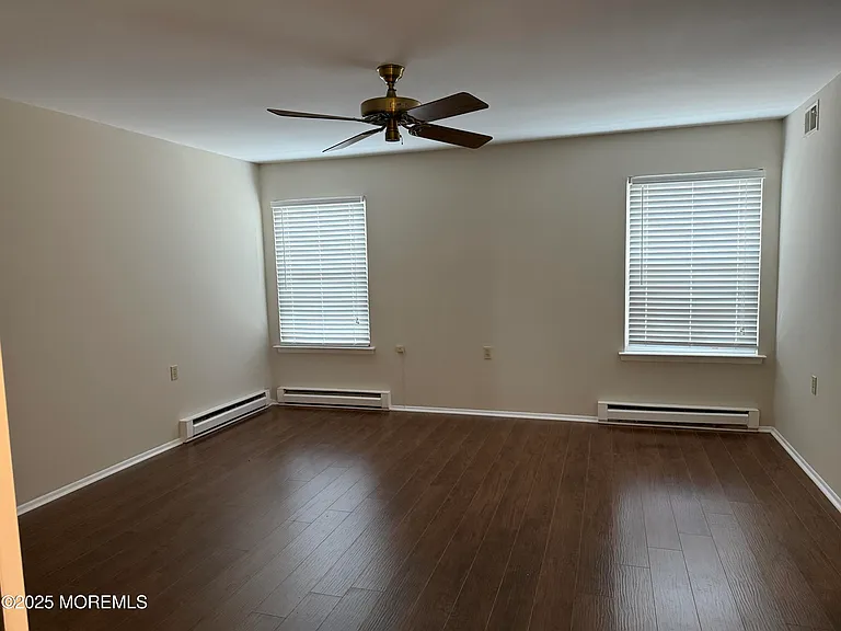 19 Marlow Ave — Photo 8